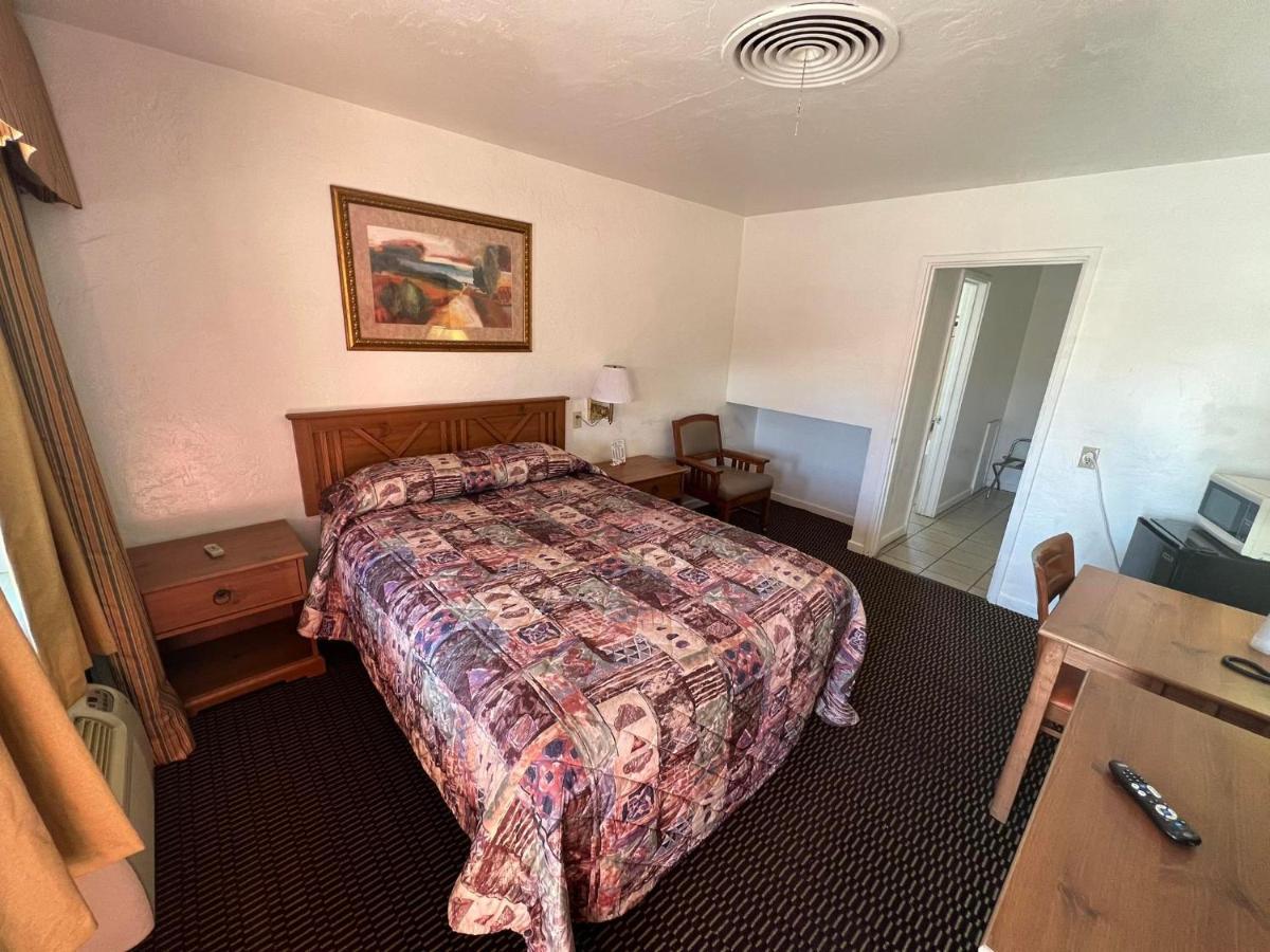 Quail Inn Motel Tucson Zewnętrze zdjęcie